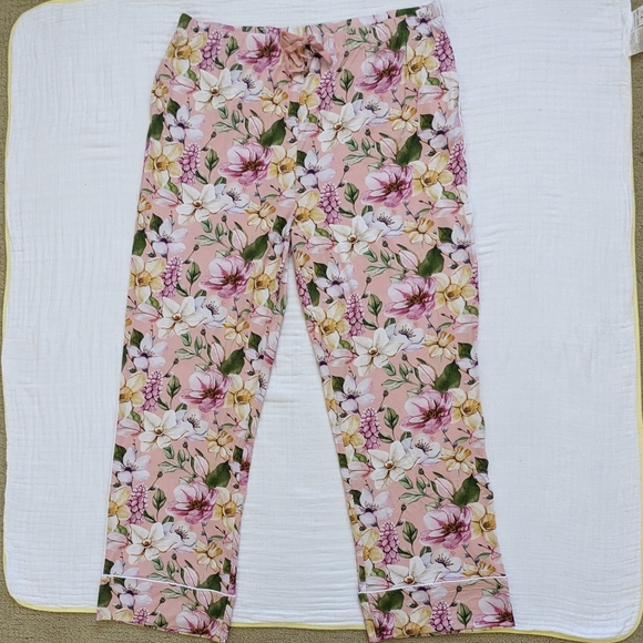 Posh Peanut Luxe Pajamas Set Margot Floral Long Sleeve Bamboo Women 2XL NWT - Picture 8 of 10